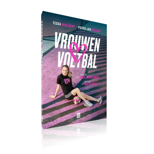 Vrouwen voetbal door Tessa Wullaert